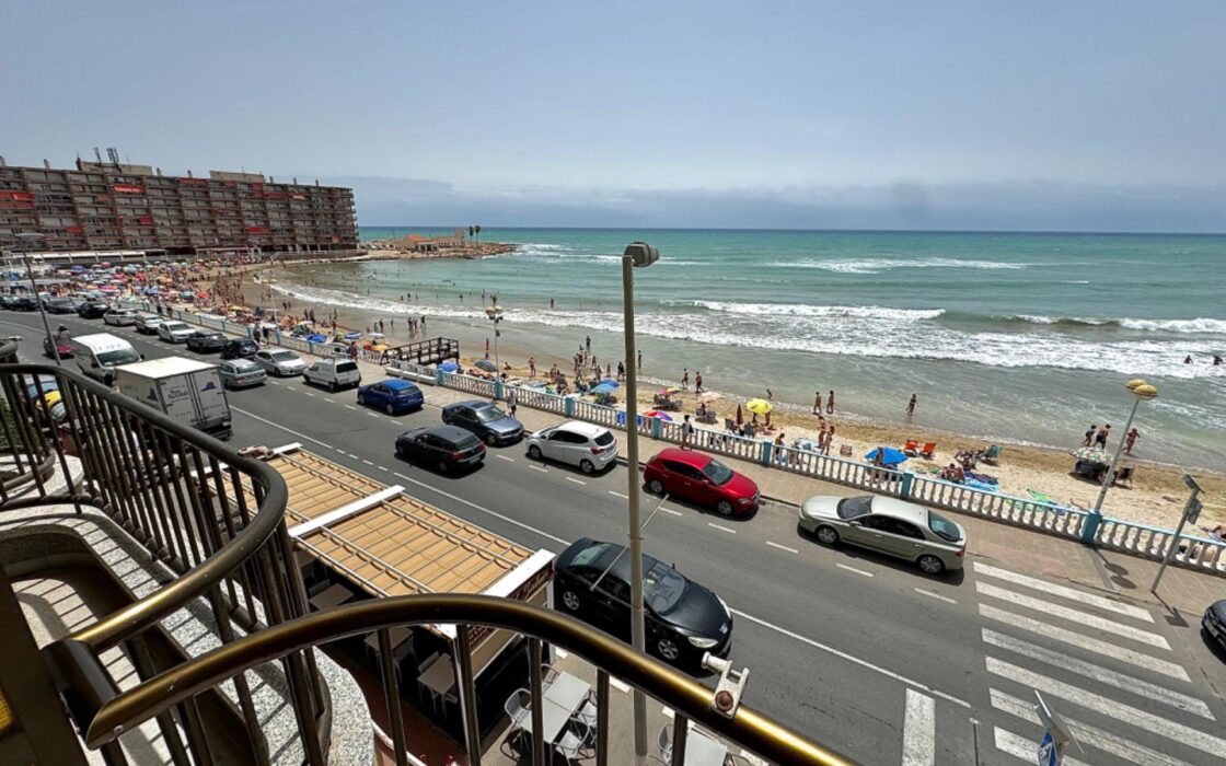 Апартаменты у моря в Торревьехе 119 кв.м с террасой