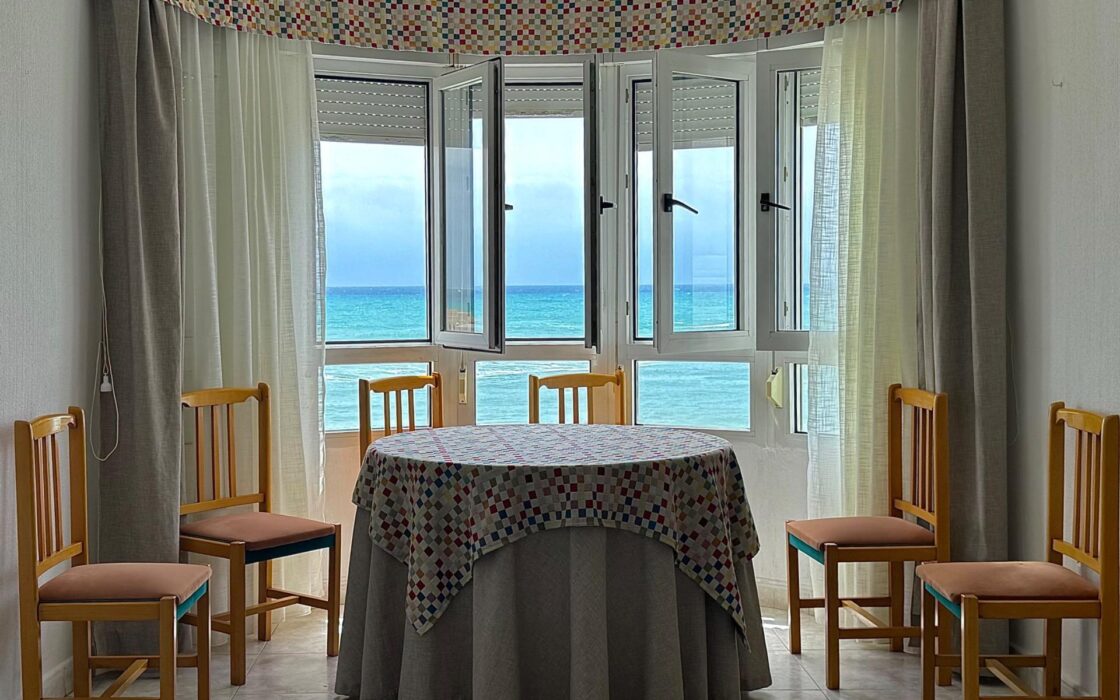 Апартаменты у моря в Торревьехе 119 кв.м с террасой