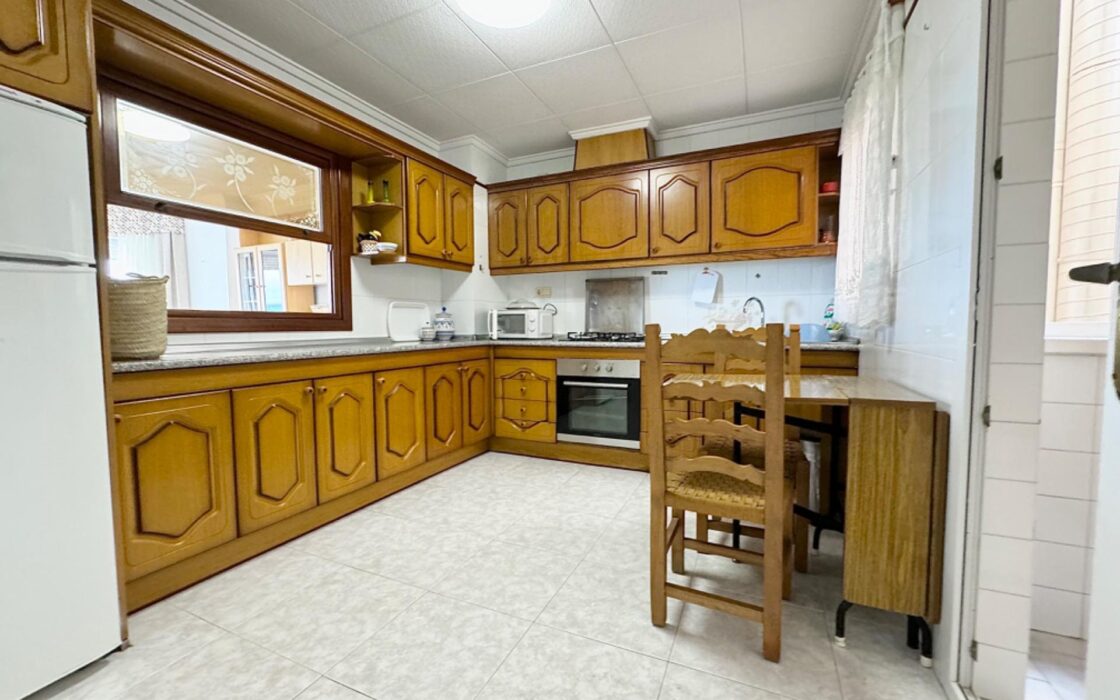 Апартаменты у моря в Торревьехе 119 кв.м с террасой