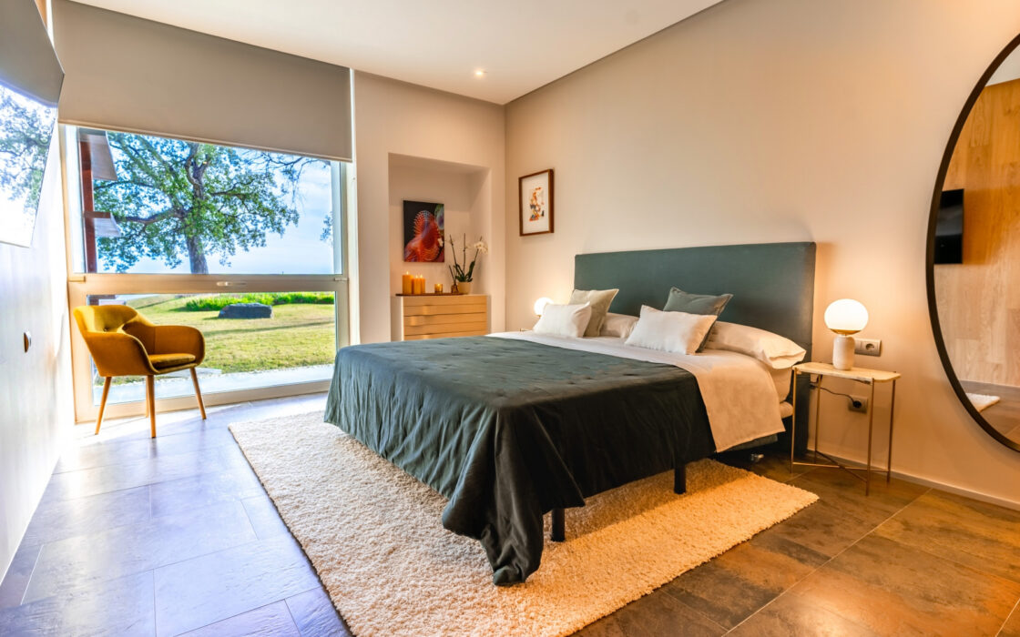 Вилла в Бенальмадене с террасой 846 кв.м в эксклюзивном посёлке