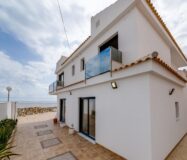 Вилла в Торревьехе 210 кв.м с бассейном и джакузи