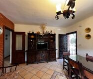 Дом в San Vicente del Raspeig с бассейном и террасой 180 кв.м