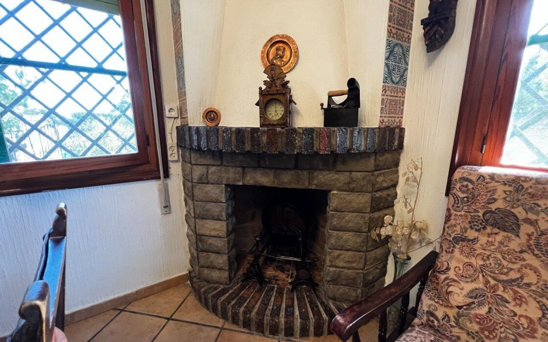 Дом в San Vicente del Raspeig с бассейном и террасой 180 кв.м