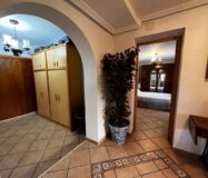 Дом в San Vicente del Raspeig с бассейном и террасой 180 кв.м