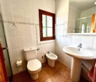 Дом в San Vicente del Raspeig с бассейном и террасой 180 кв.м