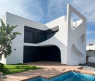 Вилла в Сьюдад Кесада 126 кв.м с террасой у моря