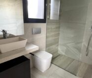 Вилла в Сьюдад Кесада 126 кв.м с террасой у моря