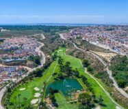 Вилла в Сьюдад Кесада 126 кв.м с террасой у моря