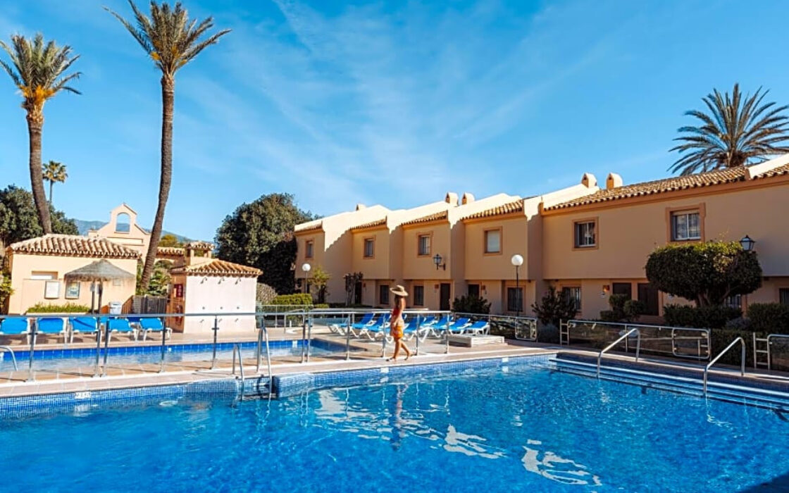 Апартаменты у моря в Михас Коста, 78.3 кв.м, 3 комнаты