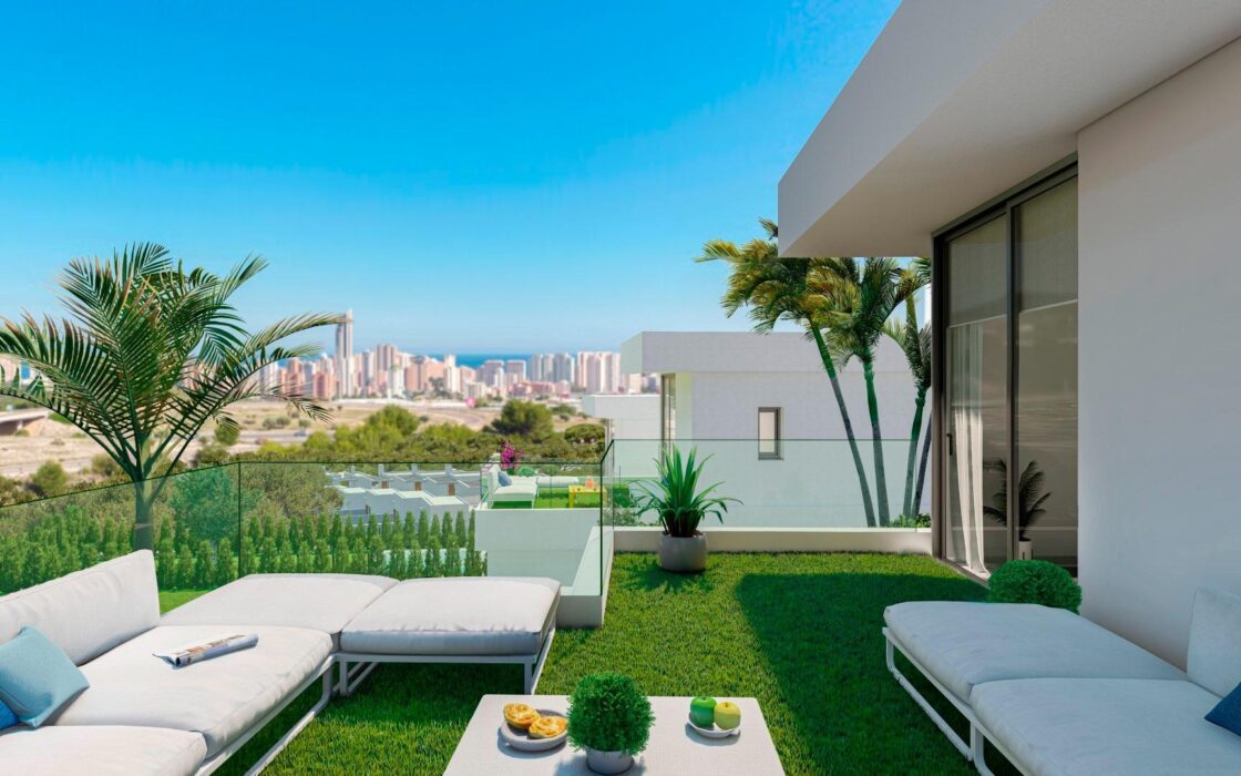 Новые виллы с частным бассейном в Сьерра-Кортина 170 кв.м