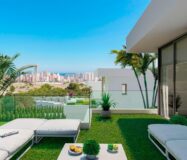 Новые виллы с частным бассейном в Сьерра-Кортина 170 кв.м