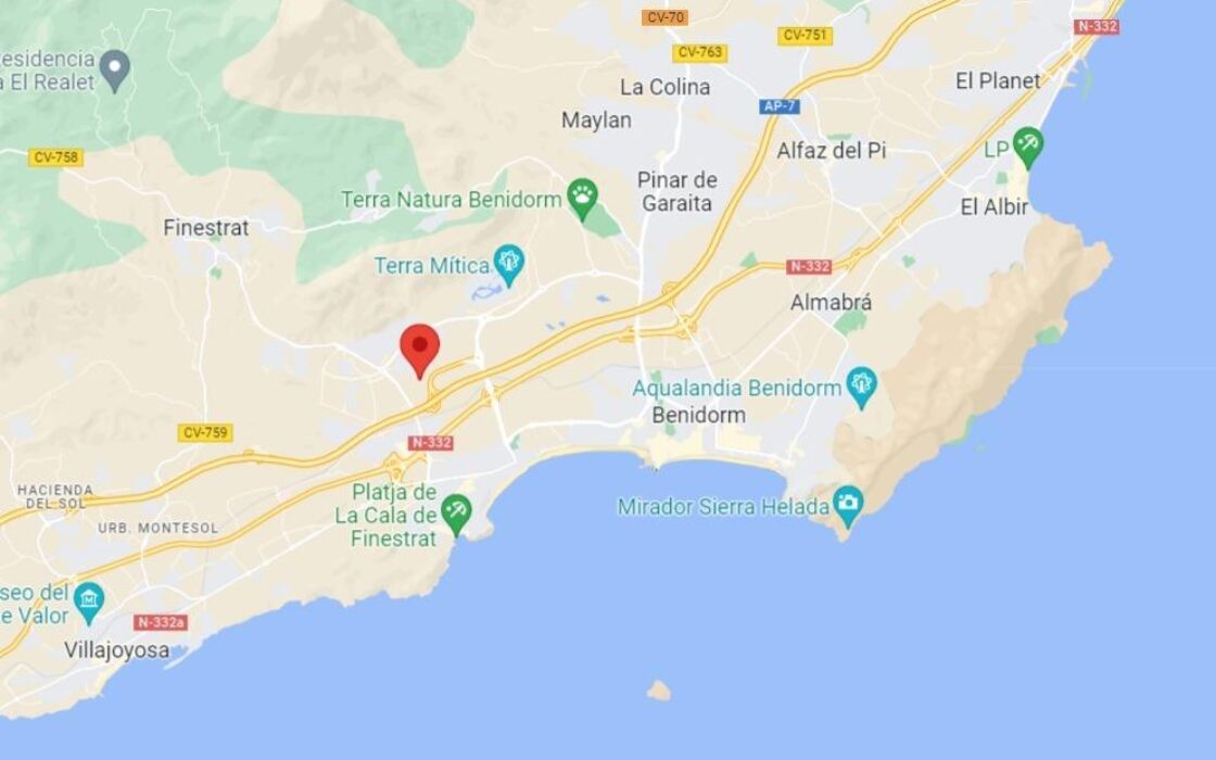 Новые виллы с частным бассейном в Сьерра-Кортина 170 кв.м