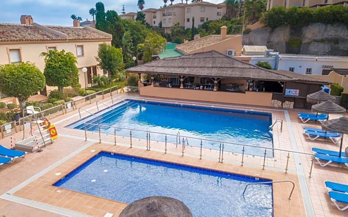 Апартаменти 2+1 у моря в Михас Коста, 57.9 кв.м з меблями