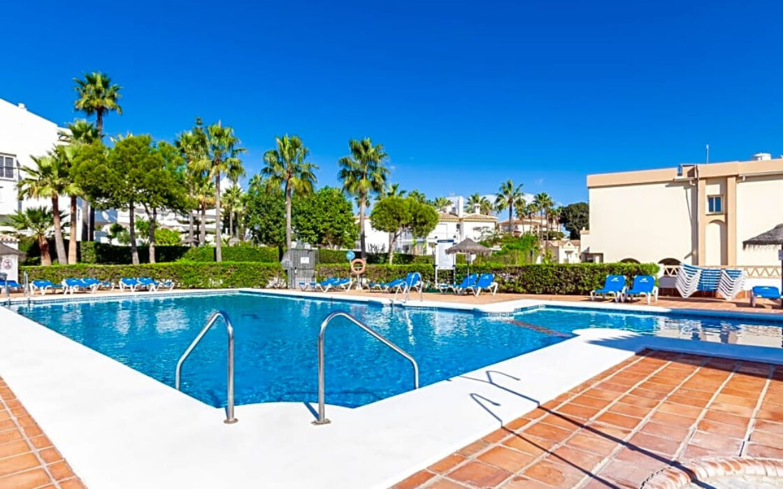 Апартаменти 2+1 у моря в Михас Коста, 57.9 кв.м з меблями