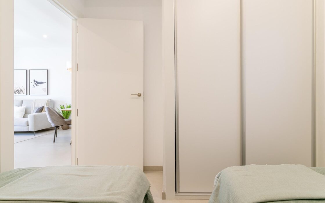 Апартаменты с видом на море в Торревьехе 2 спальни новострой