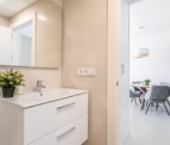 Апартаменты с видом на море в Торревьехе 2 спальни новострой