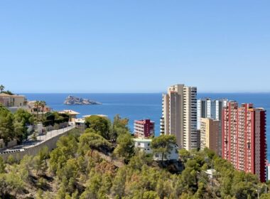 Квартира з терасою та видом на море в Бенідормі 129 кв.м