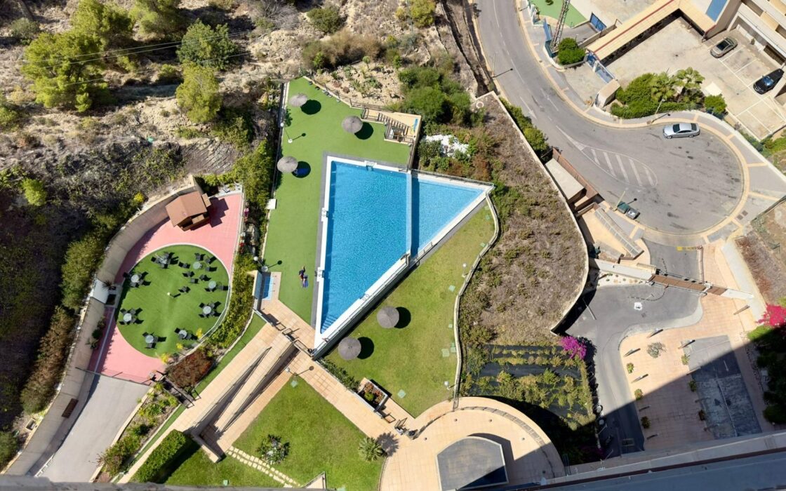 Квартира с террасой и видом на море в Бенидорме 129 кв.м