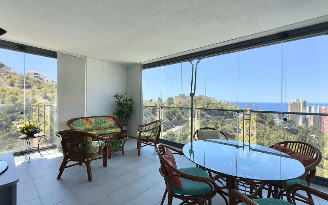 Квартира с террасой и видом на море в Бенидорме 129 кв.м
