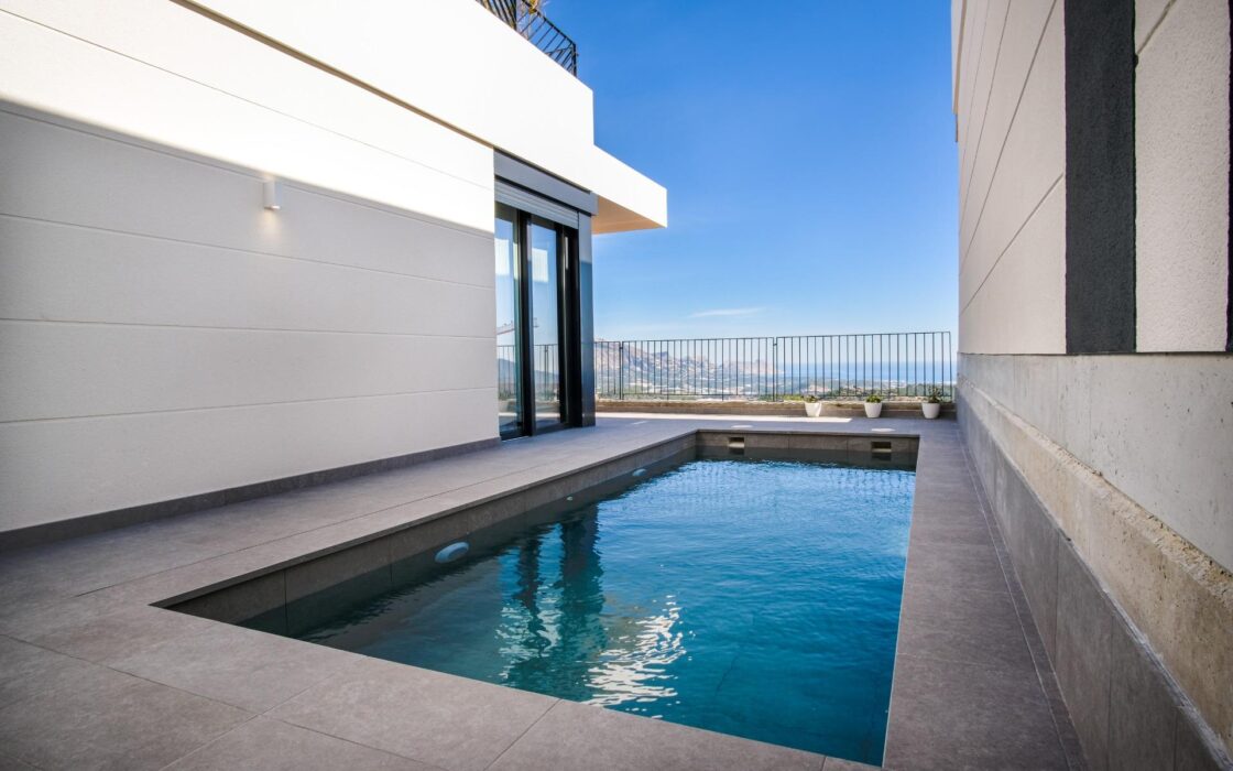 Виллы с видом на море в Полопе, 3 комнаты, новый жилой комплекс