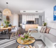 Виллы с видом на море в Полопе, 3 комнаты, новый жилой комплекс