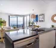 Виллы с видом на море в Полопе, 3 комнаты, новый жилой комплекс