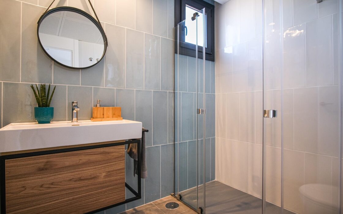 Виллы с видом на море в Полопе, 3 комнаты, новый жилой комплекс