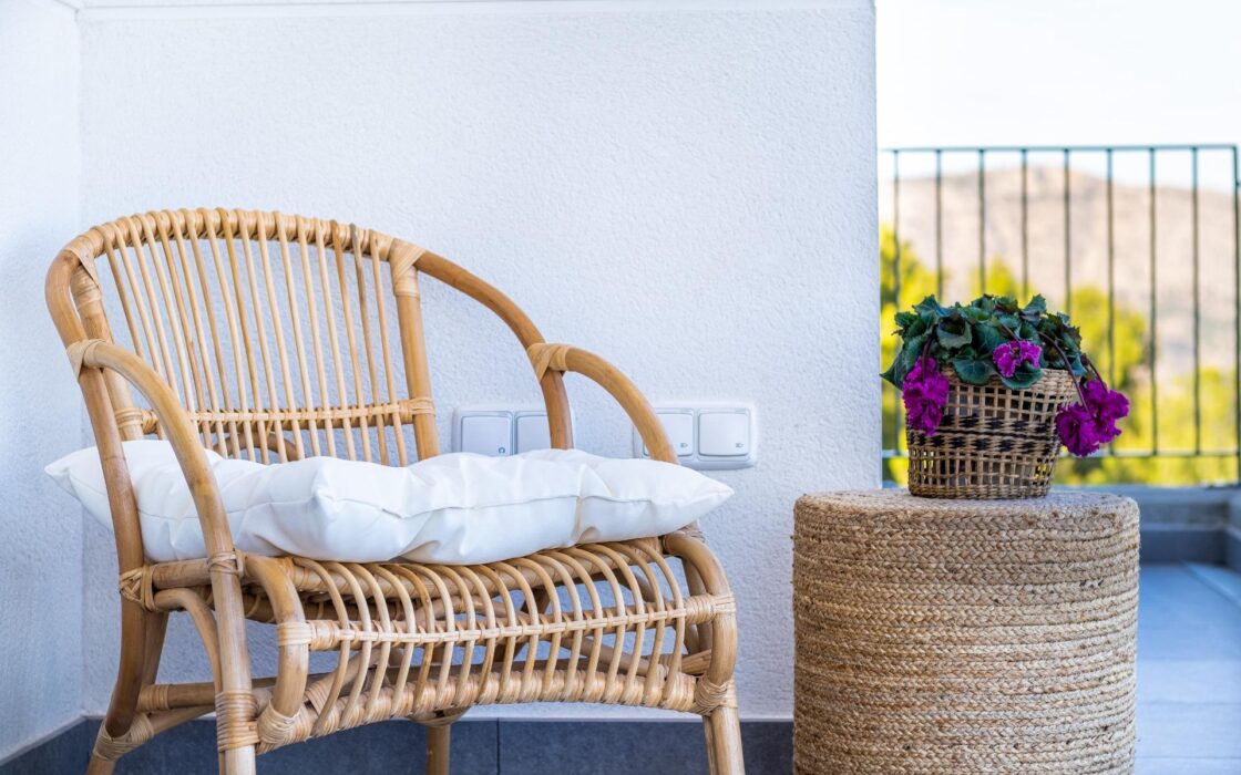 Виллы с видом на море в Полопе, 3 комнаты, новый жилой комплекс