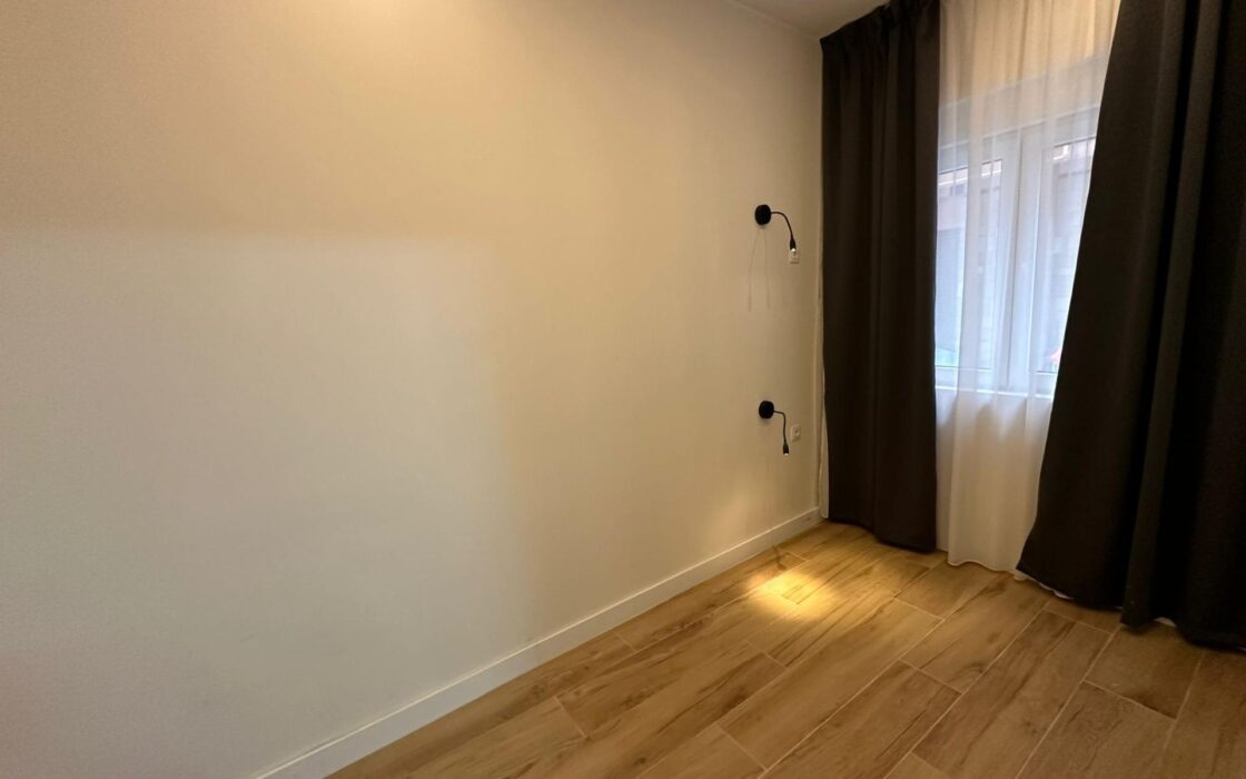 Просторні апартаменти в Аліканте 150 кв.м з 6 спальнями