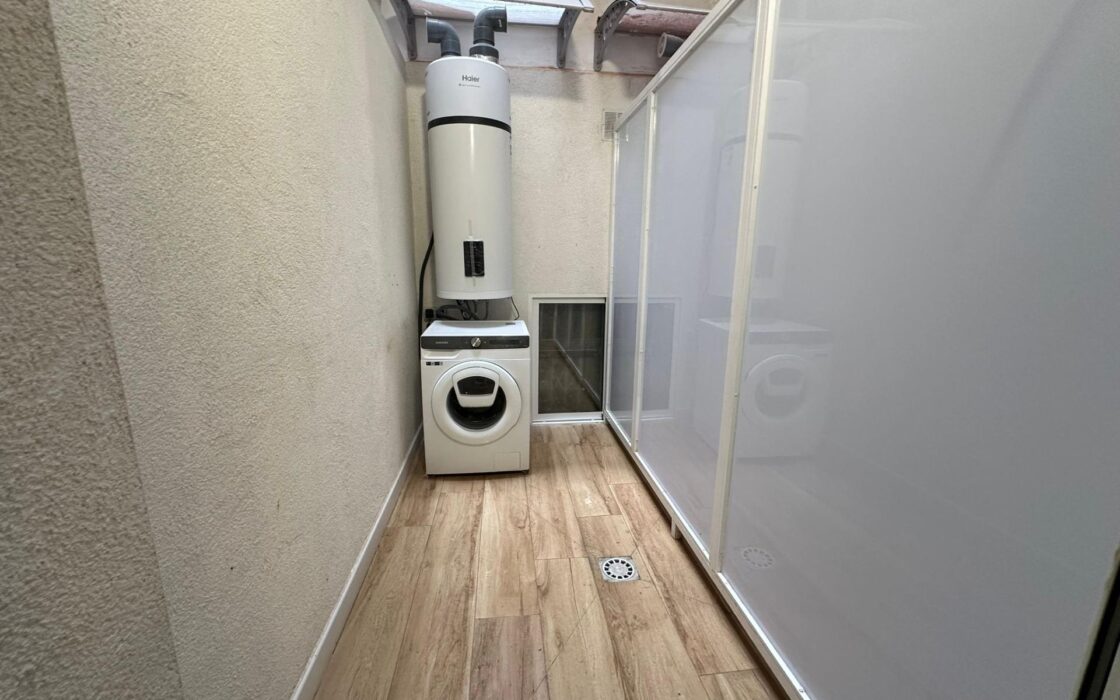 Просторні апартаменти в Аліканте 150 кв.м з 6 спальнями