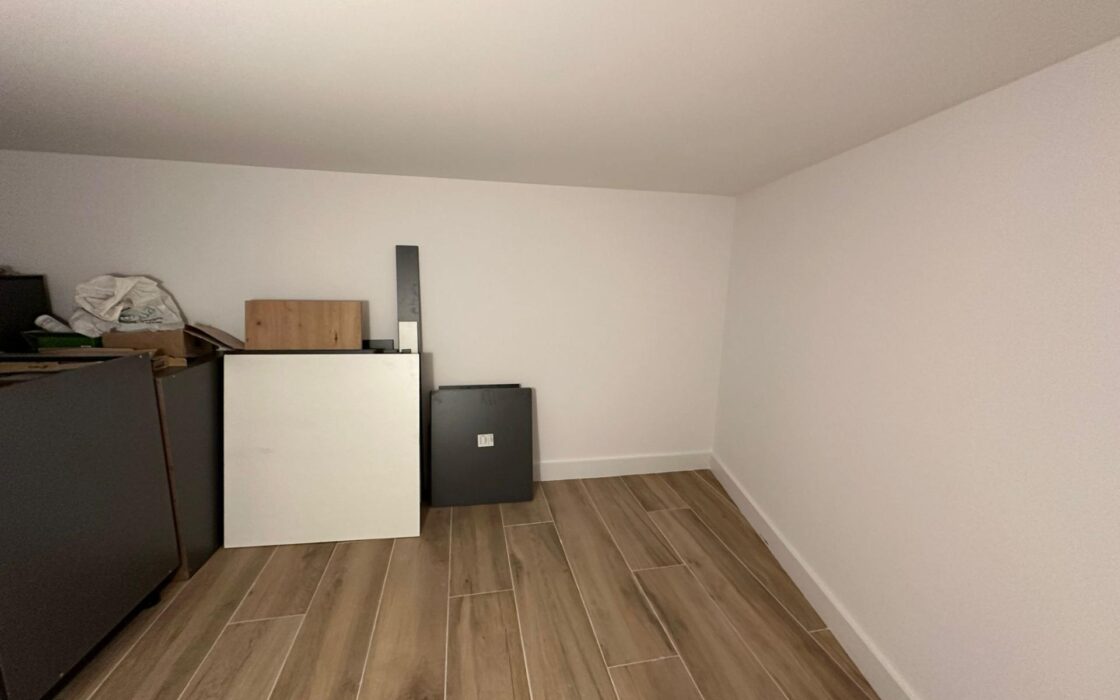 Просторні апартаменти в Аліканте 150 кв.м з 6 спальнями