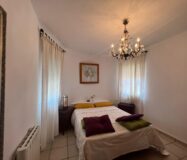 Угловая Вилла в Ориуэла-Коста с Бассейном и 4 Спальнями