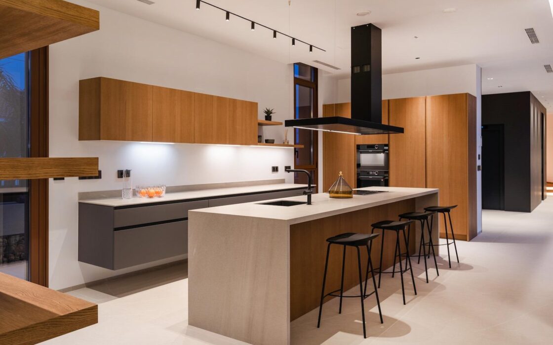 Вілла в Бенідормі 535 кв.м з видом на море та басейном