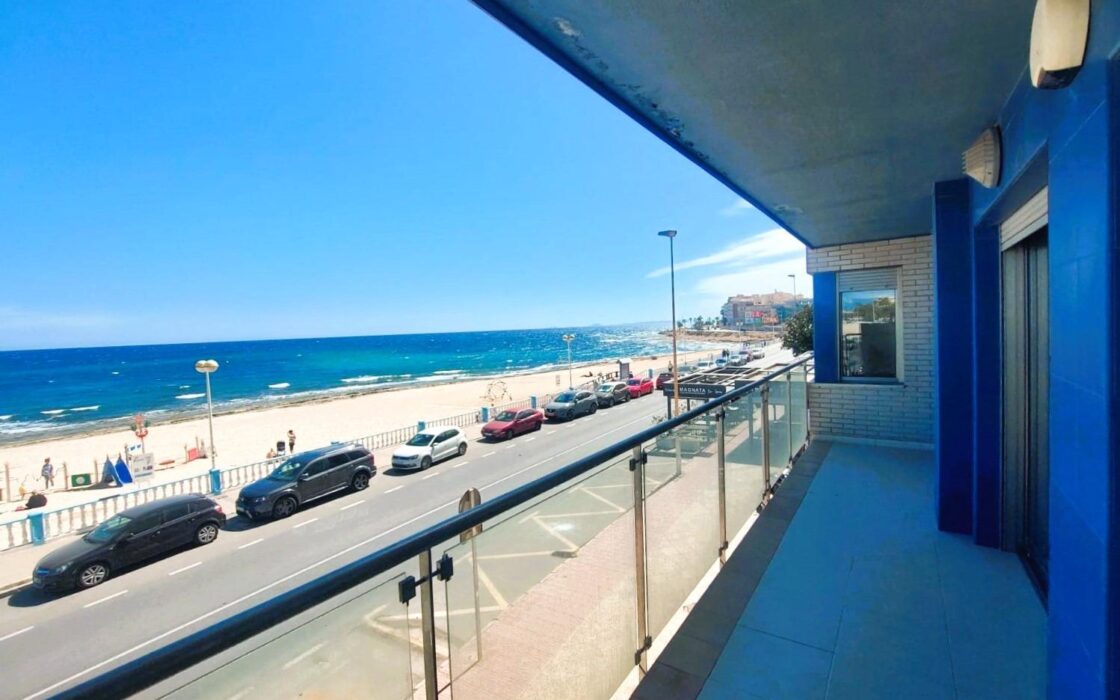 Апартаменты с видом на море в Торревьехе 176 кв.м 5 комнат