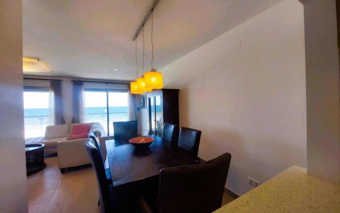 Апартаменты с видом на море в Торревьехе 176 кв.м 5 комнат