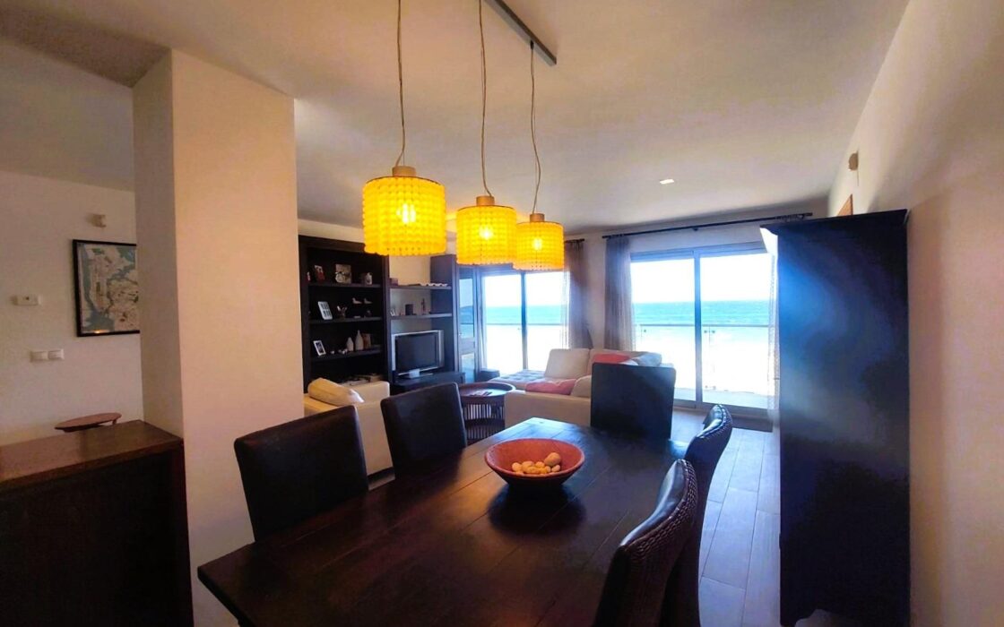 Апартаменты с видом на море в Торревьехе 176 кв.м 5 комнат