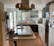 Вілла в Бениссі біля моря з басейном, 285 кв.м, 9 кімнат