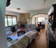 Вілла в Бениссі біля моря з басейном, 285 кв.м, 9 кімнат