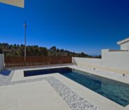 Новые виллы с видом на море в Ла-Пинада 2-3 спальни 100 кв.м