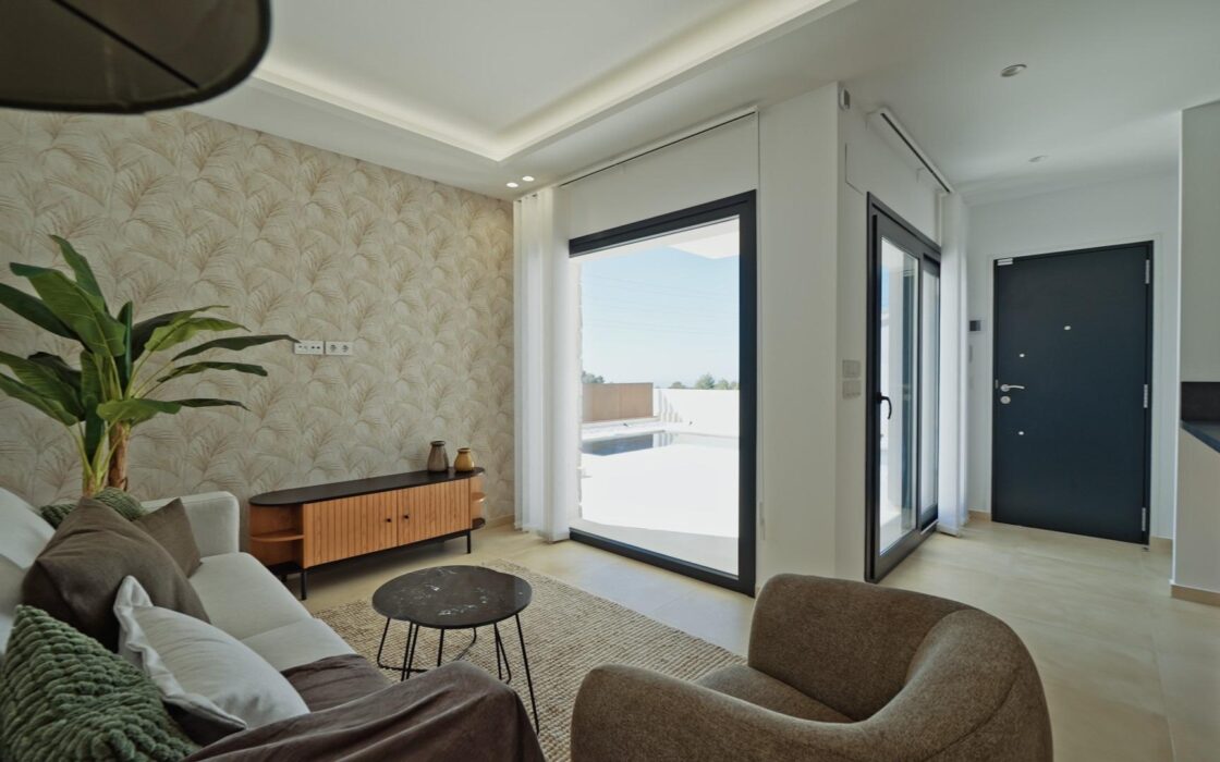 Новые виллы с видом на море в Ла-Пинада 2-3 спальни 100 кв.м