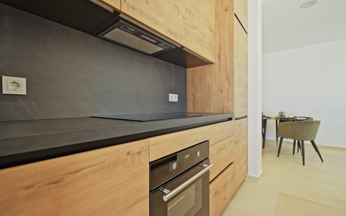 Новые виллы с видом на море в Ла-Пинада 2-3 спальни 100 кв.м