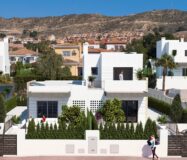 Новостройки с 2-3 спальнями в Бусоте у моря 139 кв.м