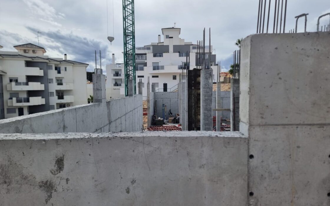 Апартаменты 3 комнаты с террасой в Ориуэла Коста 97 кв.м