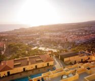 Вилла в Санта-Крус-де-Тенерифе 4 комнаты с видом на море