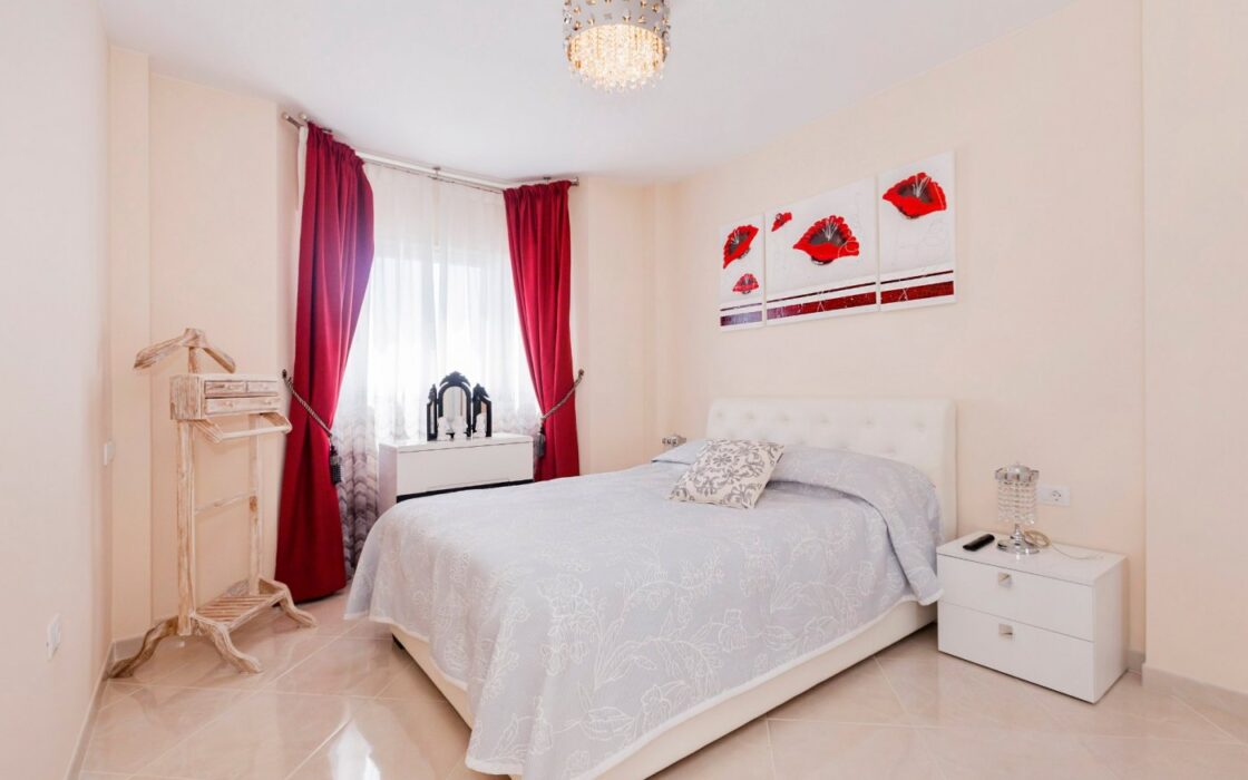 Вилла в Санта-Крус-де-Тенерифе 4 комнаты с видом на море