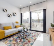 Апартаменты 75 кв.м у моря в Ориуэла Коста с террасой