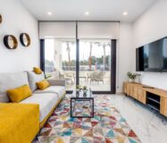 Апартаменты 75 кв.м у моря в Ориуэла Коста с террасой