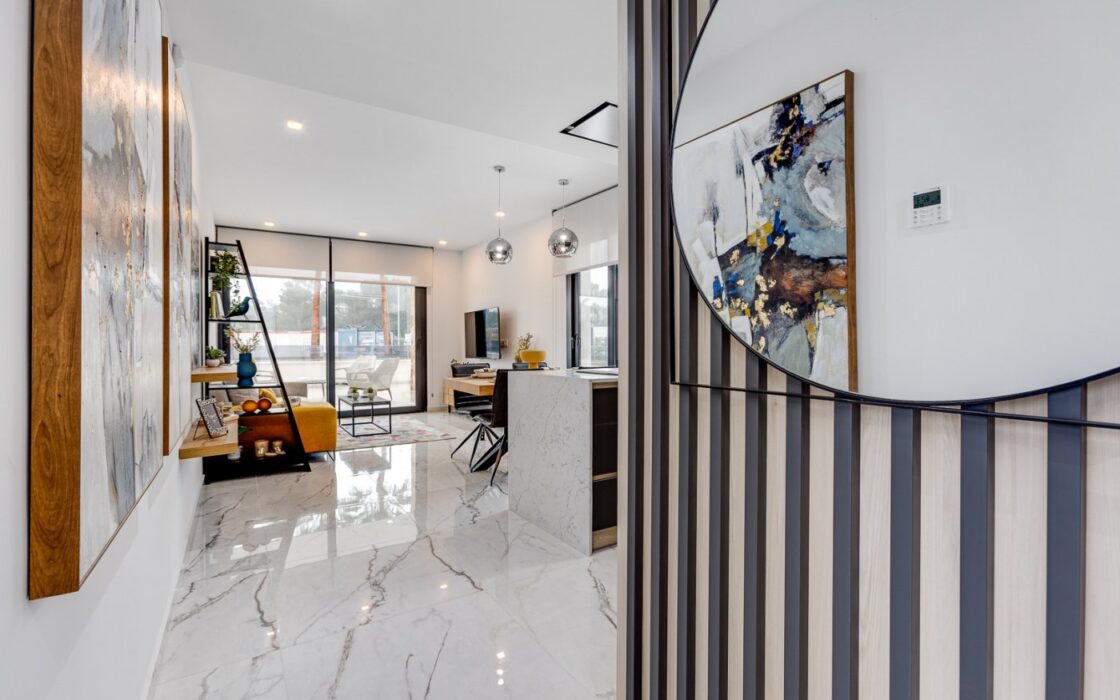 Апартаменты 75 кв.м у моря в Ориуэла Коста с террасой