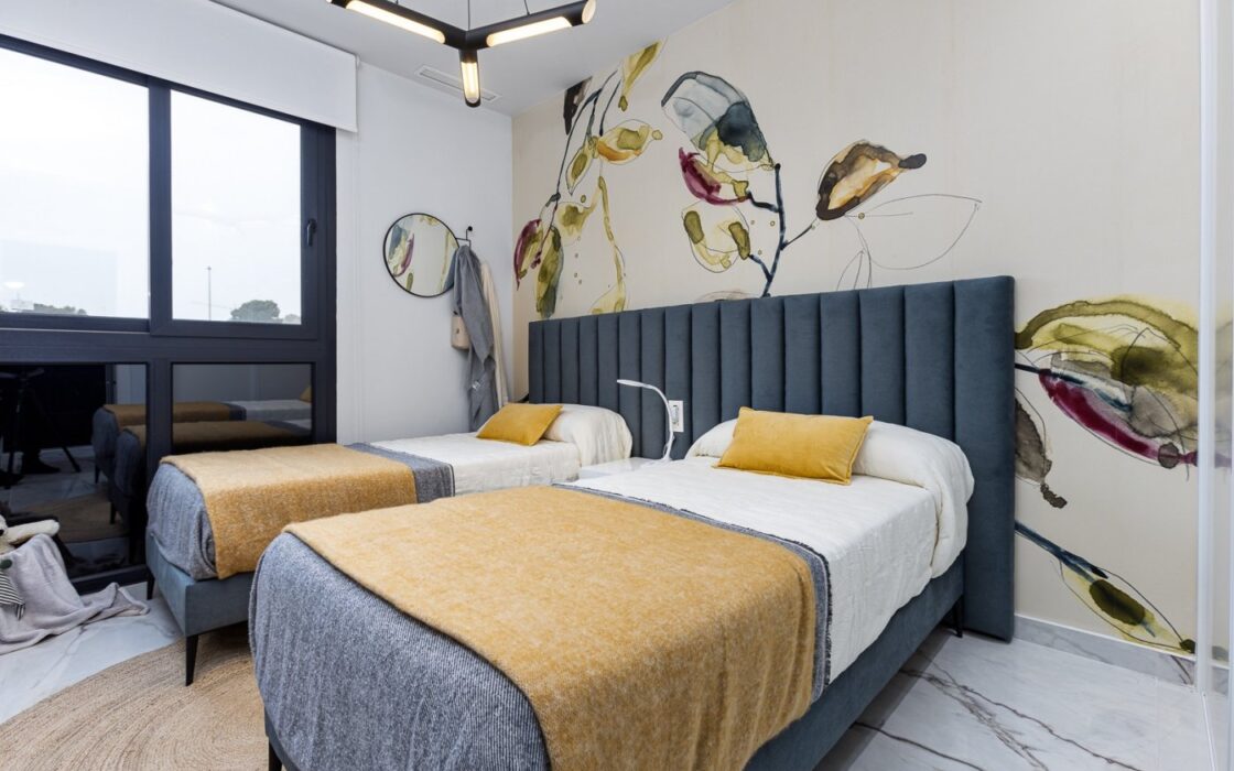 Апартаменты 75 кв.м у моря в Ориуэла Коста с террасой