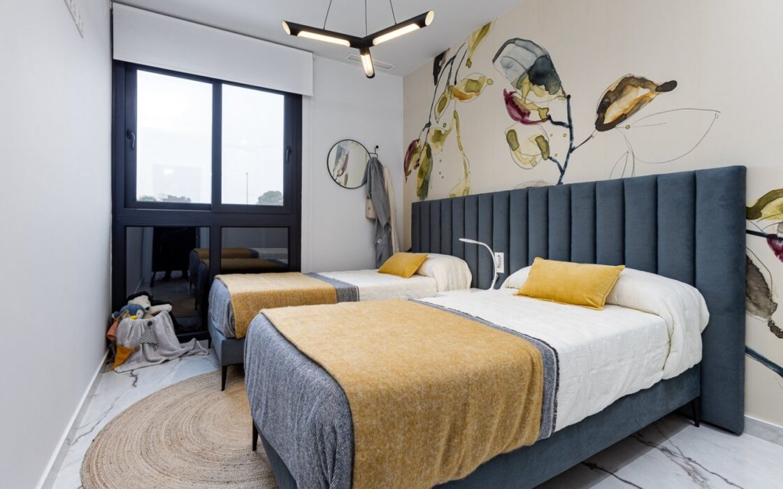 Апартаменты 75 кв.м у моря в Ориуэла Коста с террасой